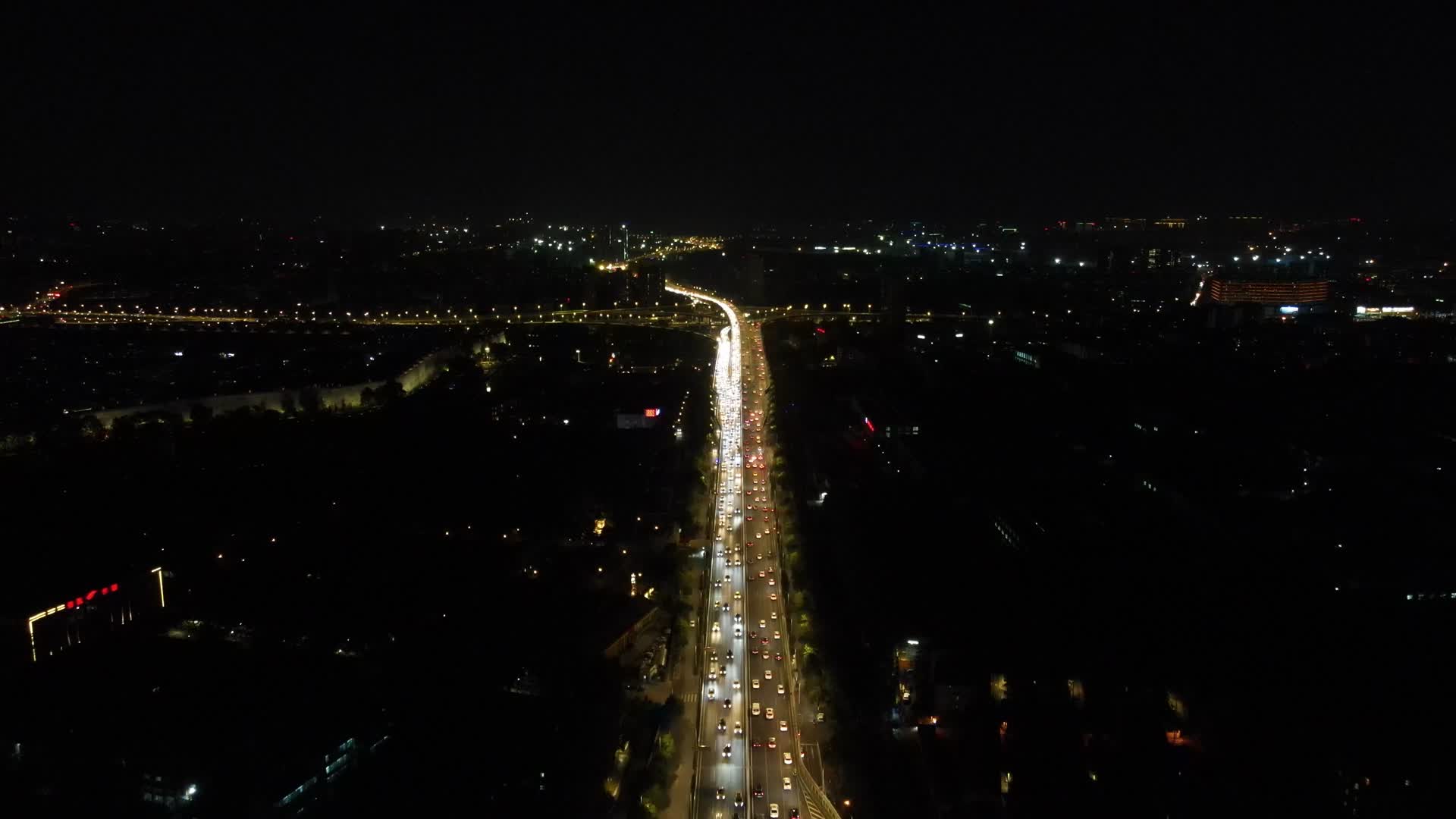 江苏南京城市交通夜景立交桥高架桥航拍视频的预览图