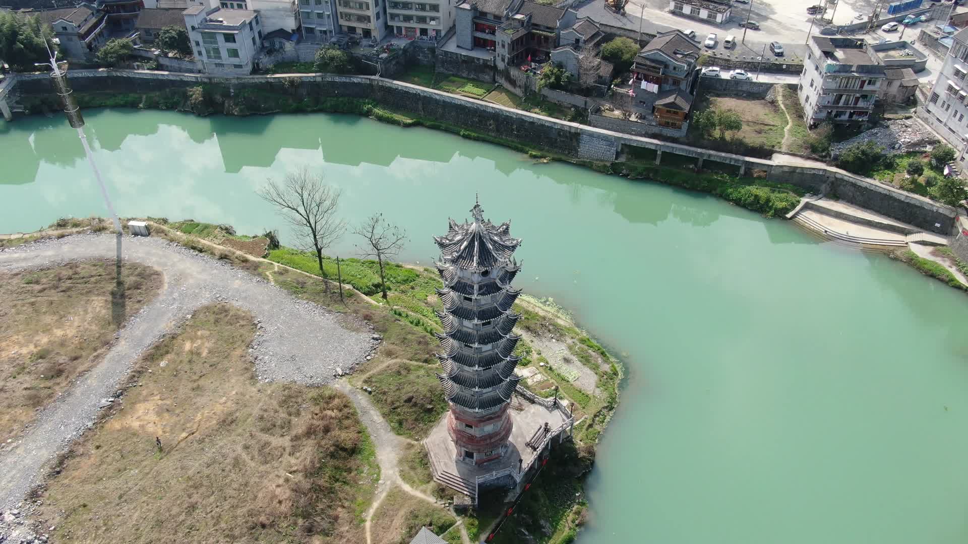 湖南吉首乾州古城4A景区航拍视频的预览图