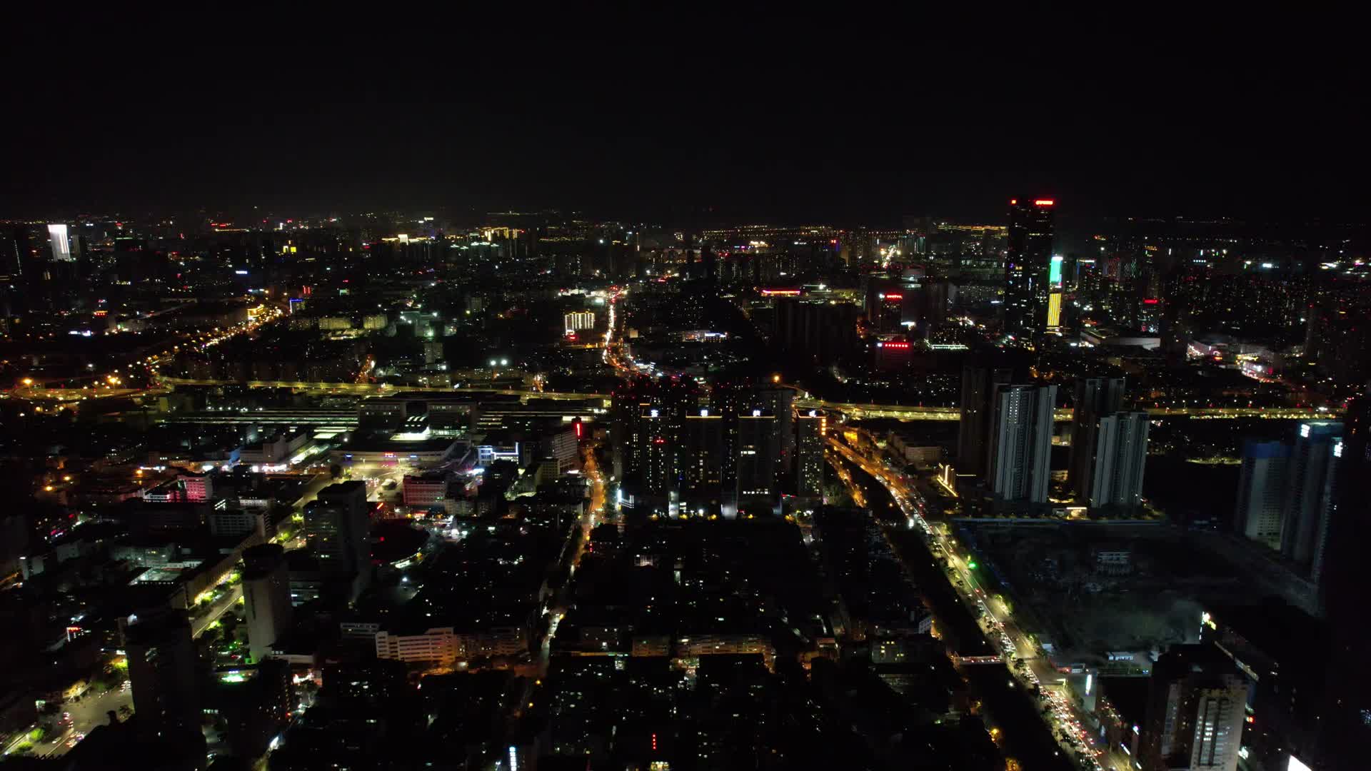 广西南宁城市夜景交通航拍视频的预览图