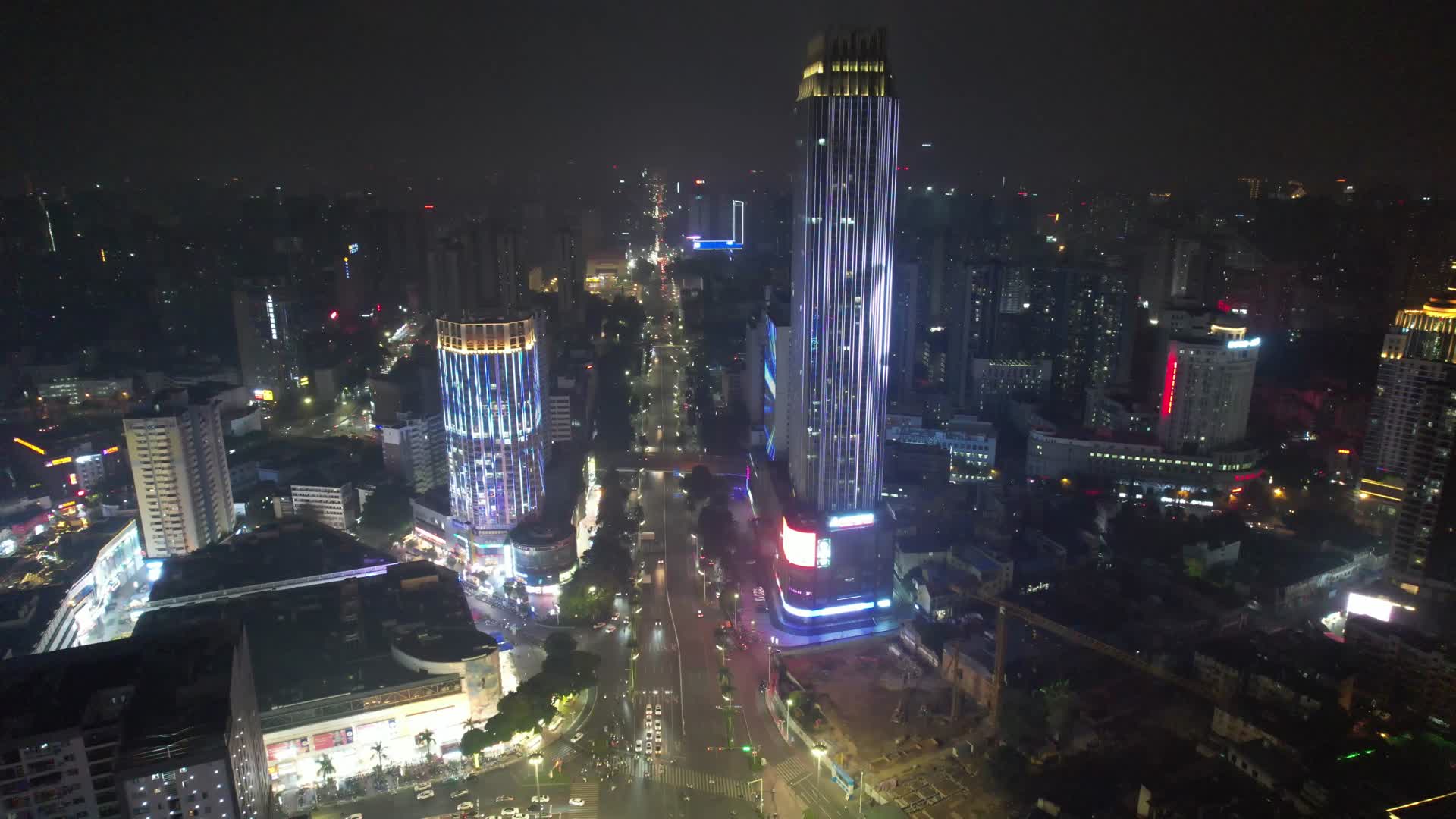 南宁城市夜景交通航拍视频的预览图