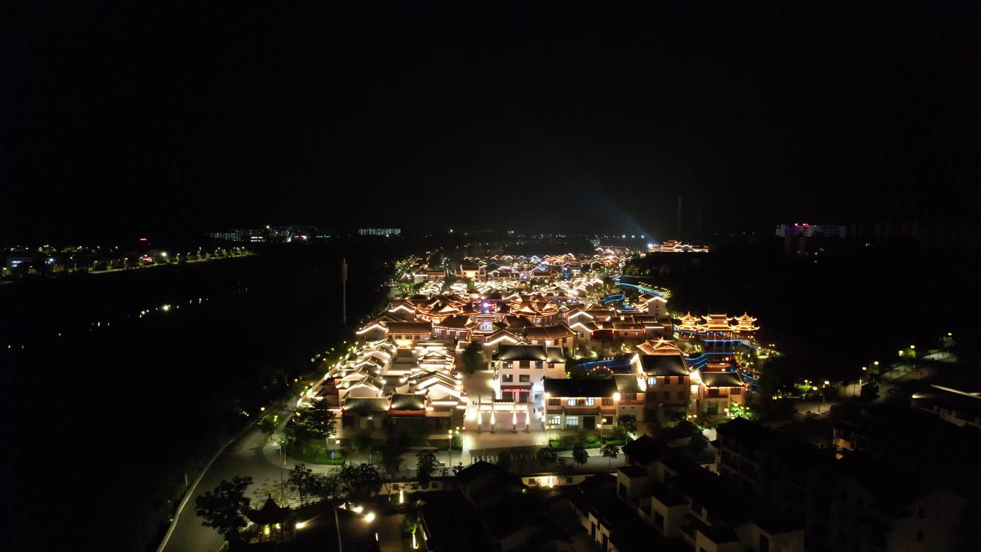 广西崇左太平古城夜景航拍4视频的预览图