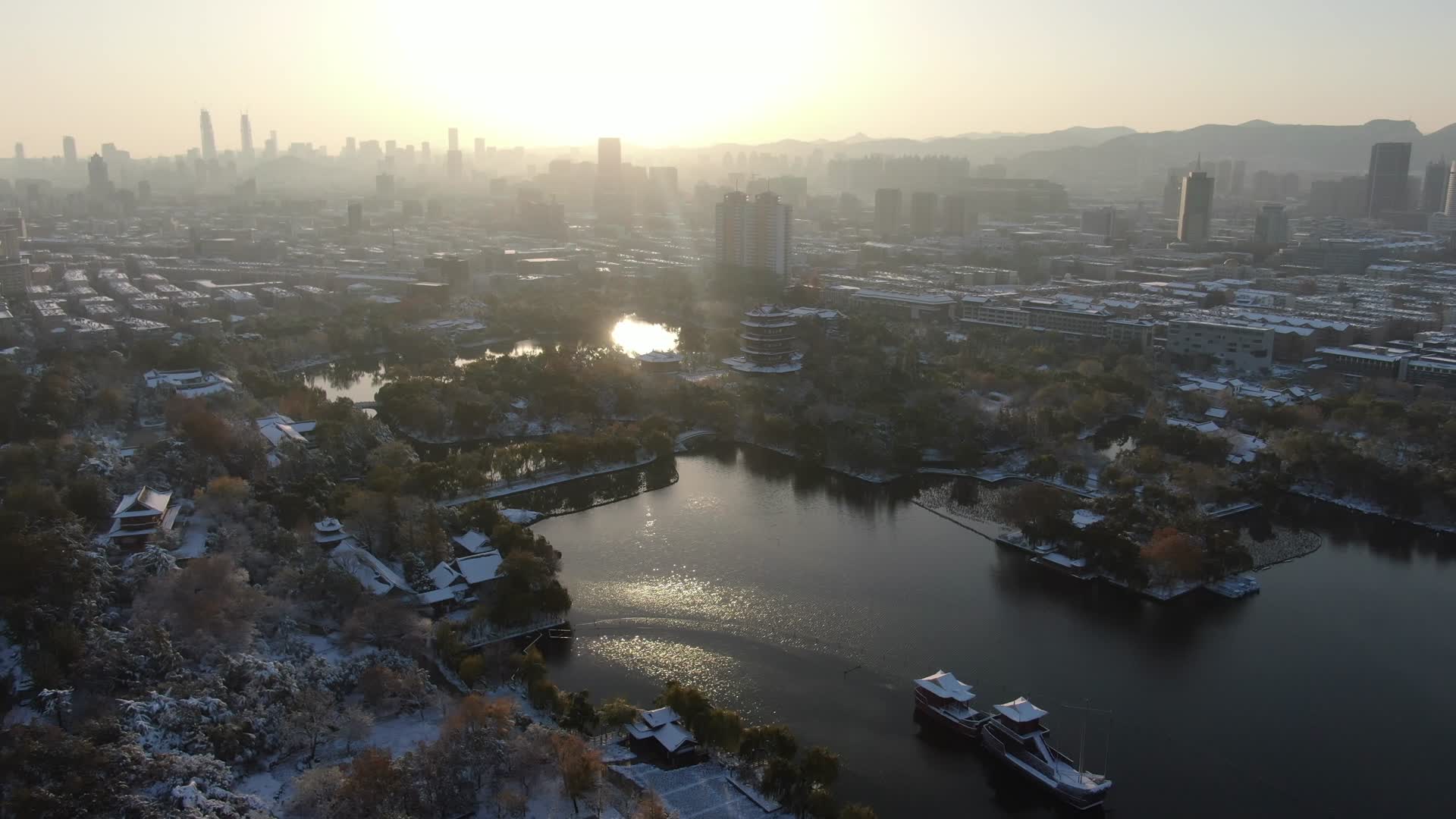 山东济南大明湖视频的预览图