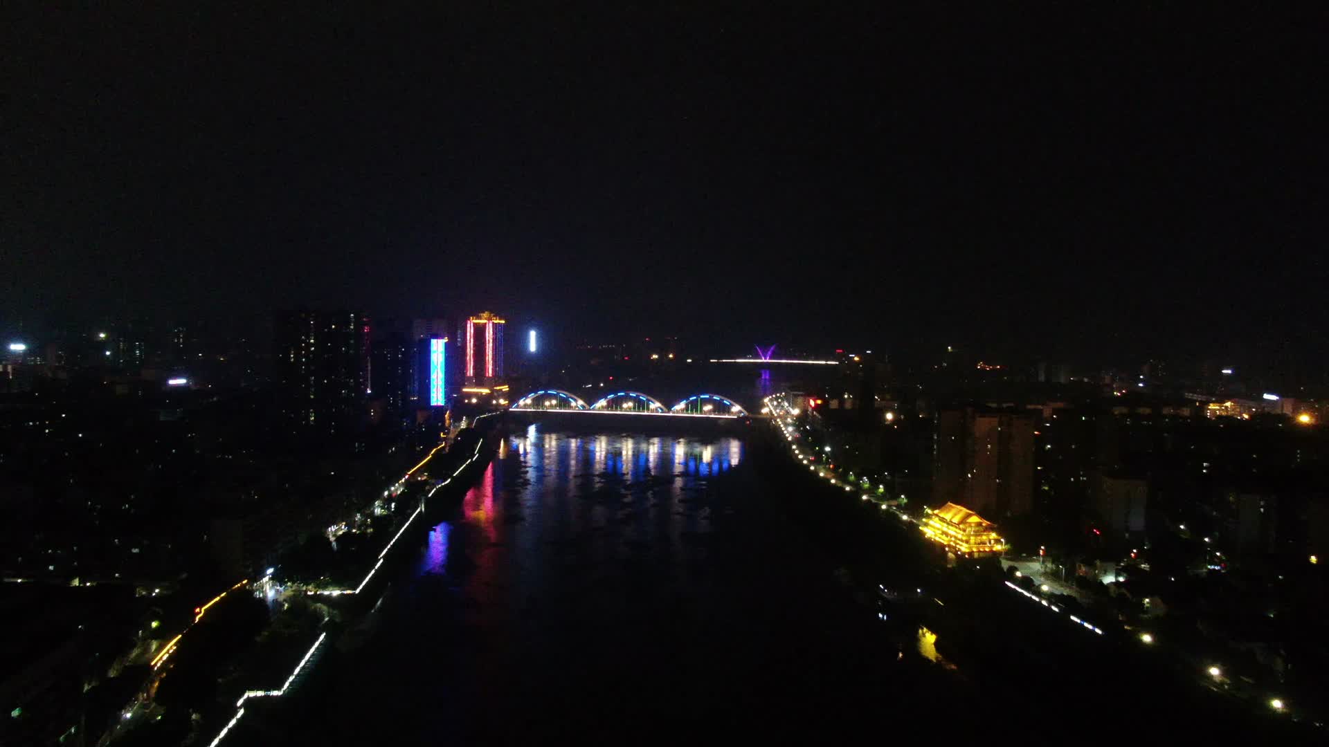 湖南益阳城市风光航拍视频的预览图