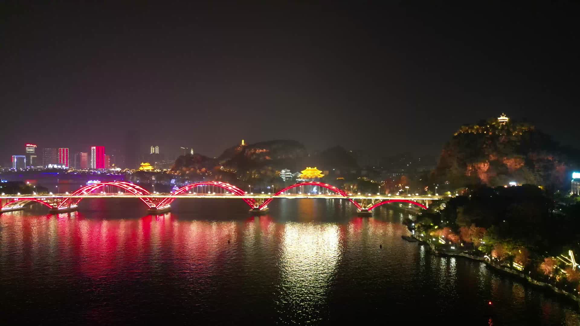 航拍广西柳州文惠桥夜景视频的预览图