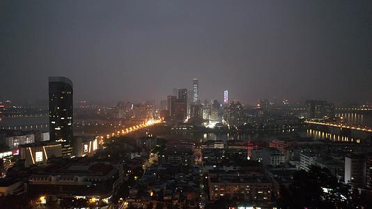 航拍广西柳州城市夜景视频的预览图