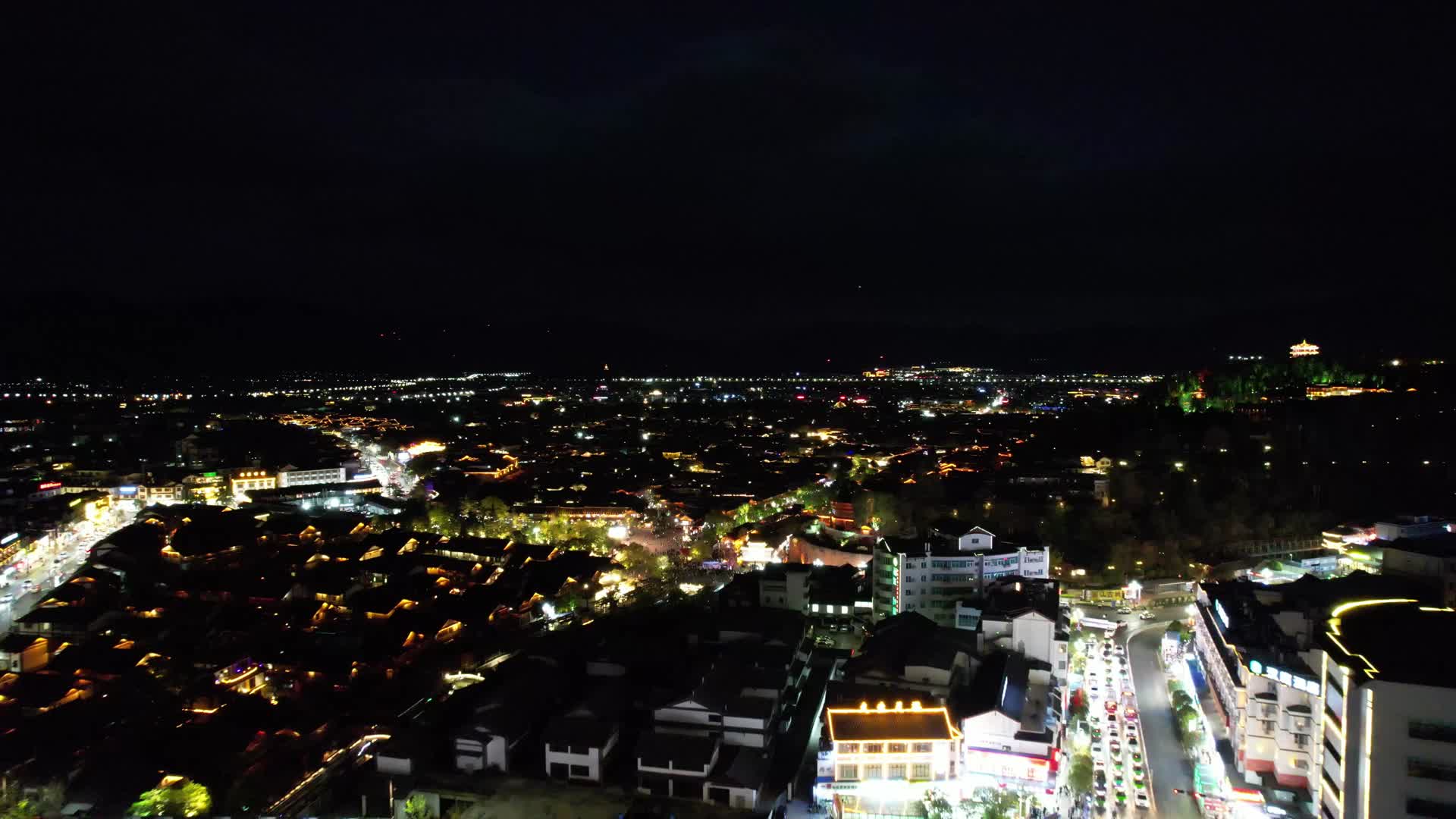 丽江古城夜景航拍视频的预览图