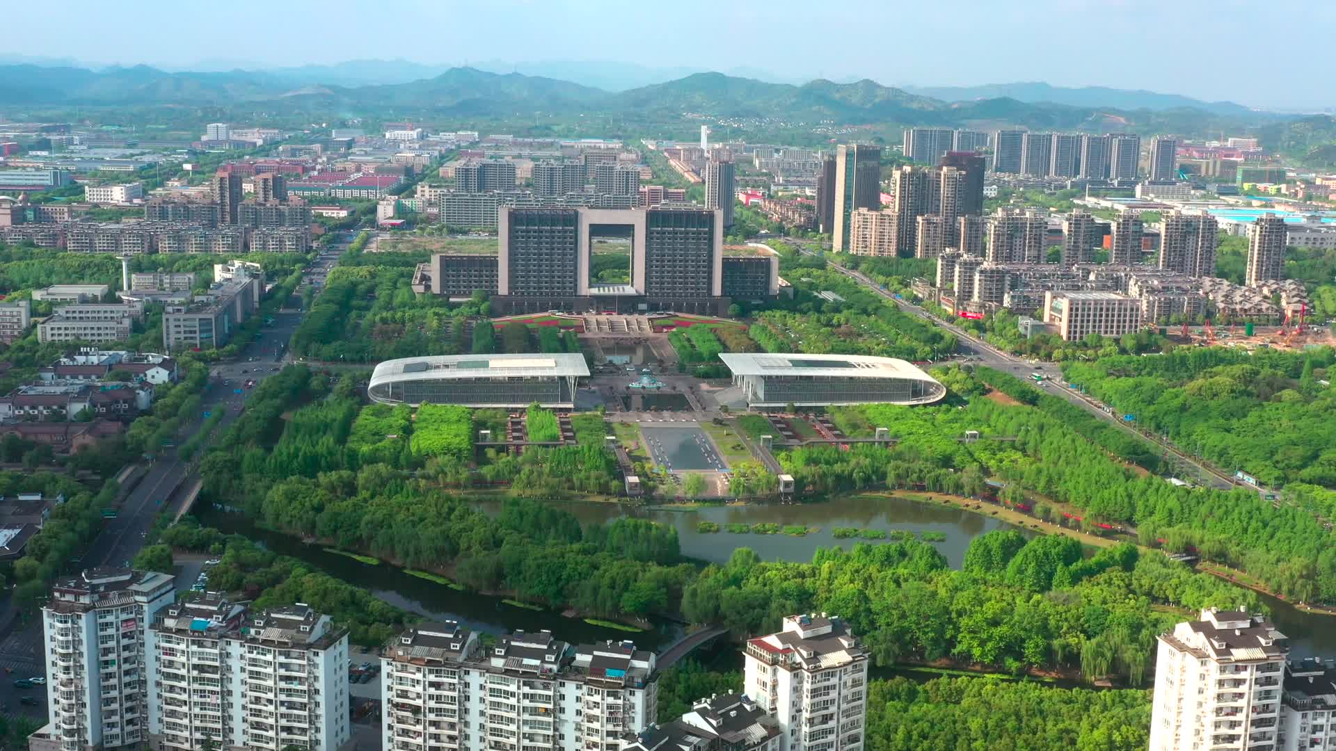德清县县政府视频的预览图