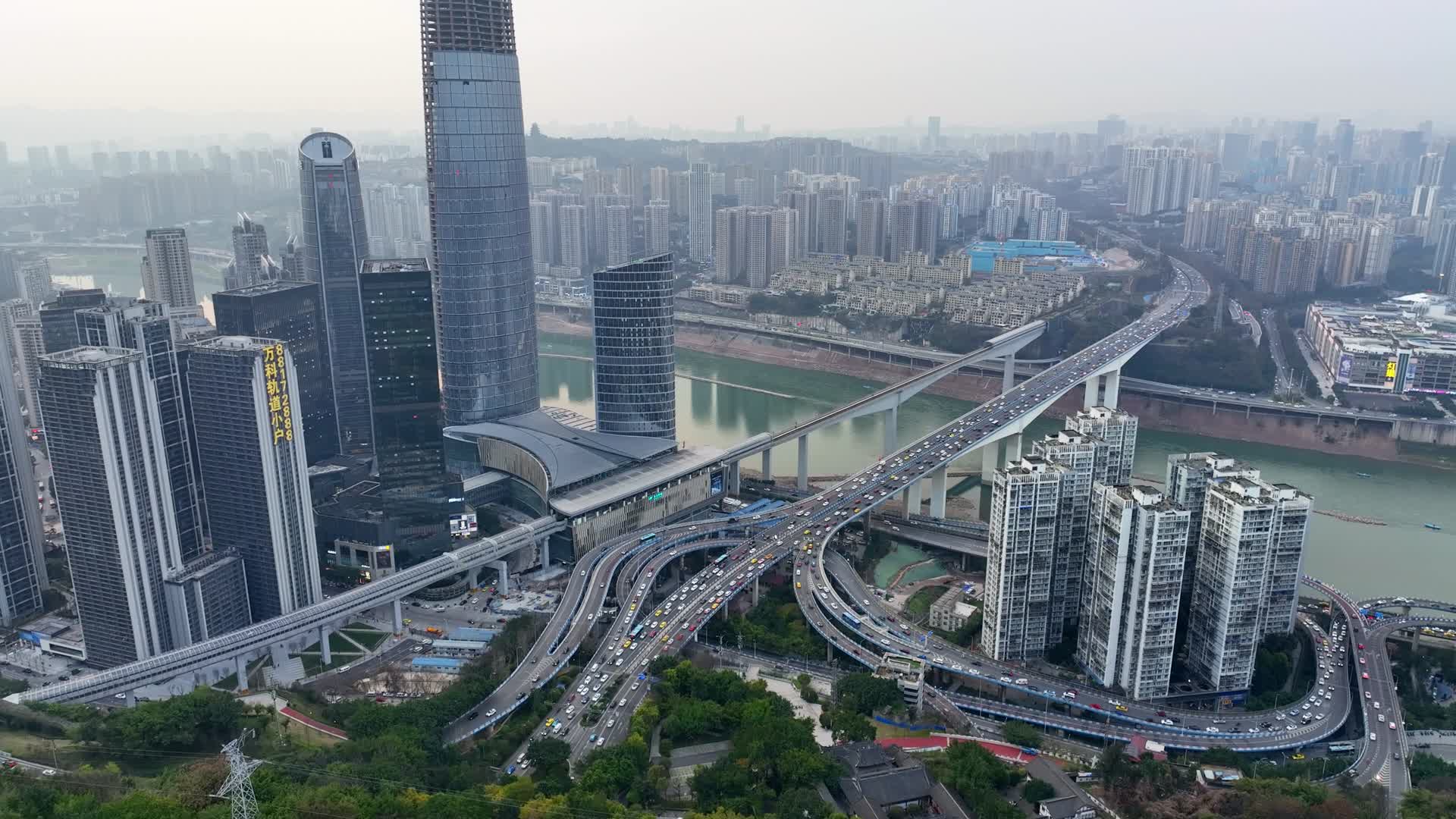 重庆化龙桥国际陆海中心华村立交嘉华大桥视频的预览图