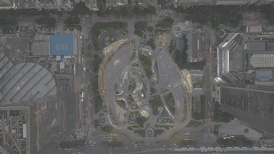 LOG格式广州天环广场航拍视频的预览图