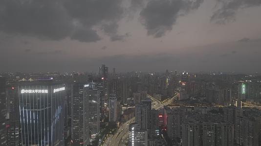 广州天河区市区航拍视频的预览图
