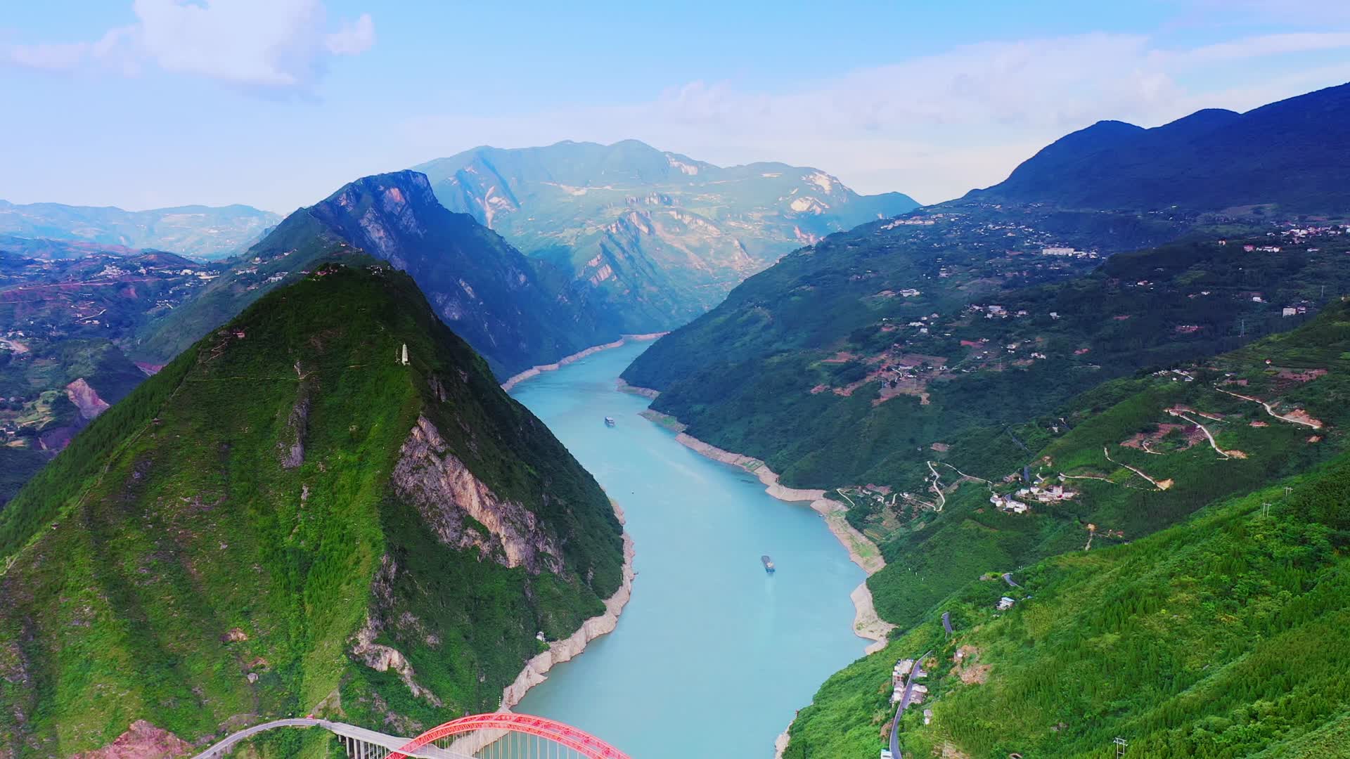 4k重庆巫山巫峡三峡航拍视频的预览图