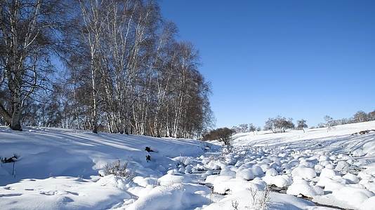 内蒙古雪馒头冬天雪景奇观视频的预览图