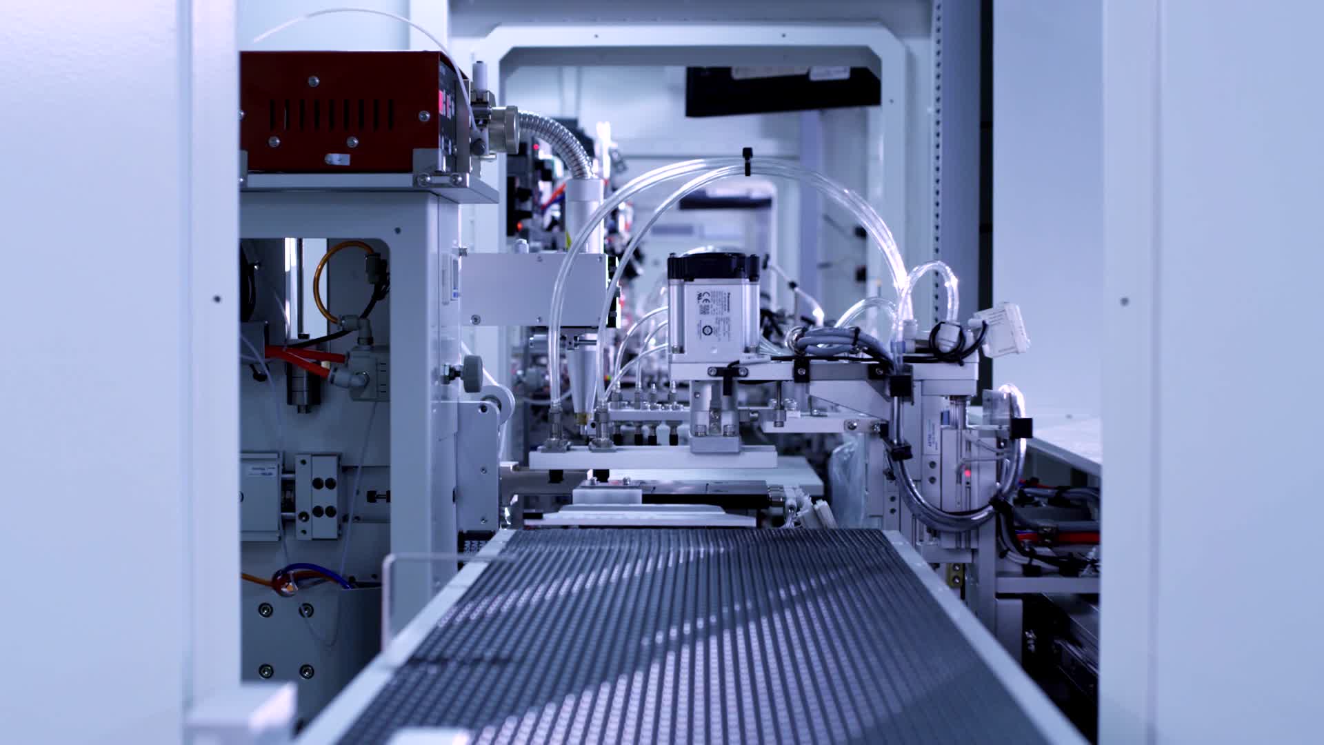 精密机械生产机器自动化制造特写视频的预览图