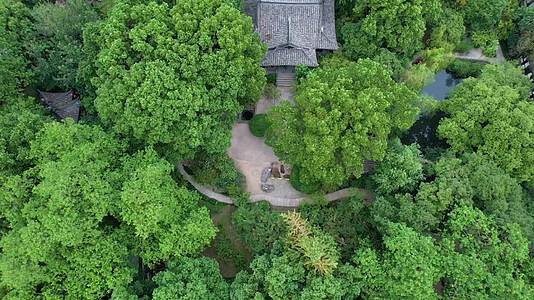航拍浙江绍兴沈园中式园林建筑视频的预览图
