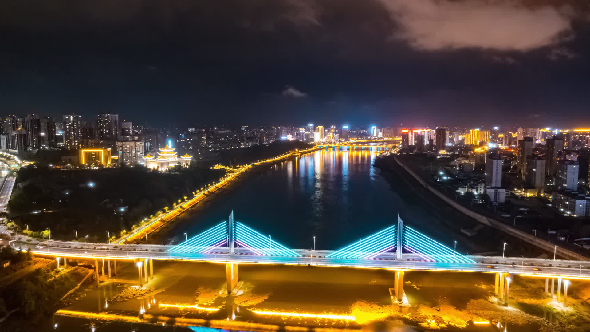 8K陕西安康汉江河流城市夜景航拍延时视频的预览图