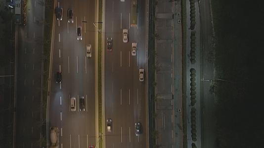 深圳滨河大道车流夜景视频的预览图