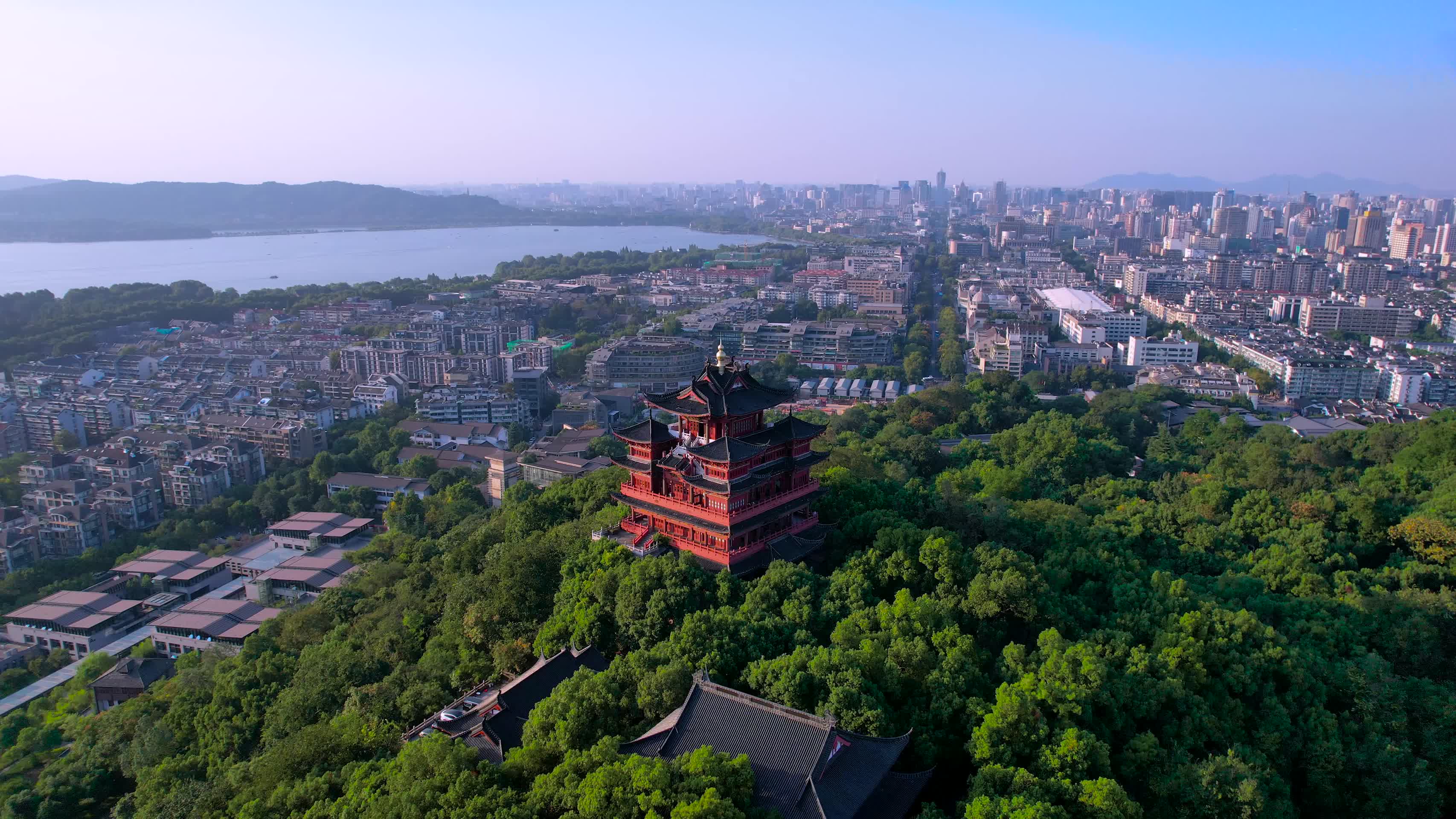 拍杭州吴山城隍阁建筑视频视频的预览图