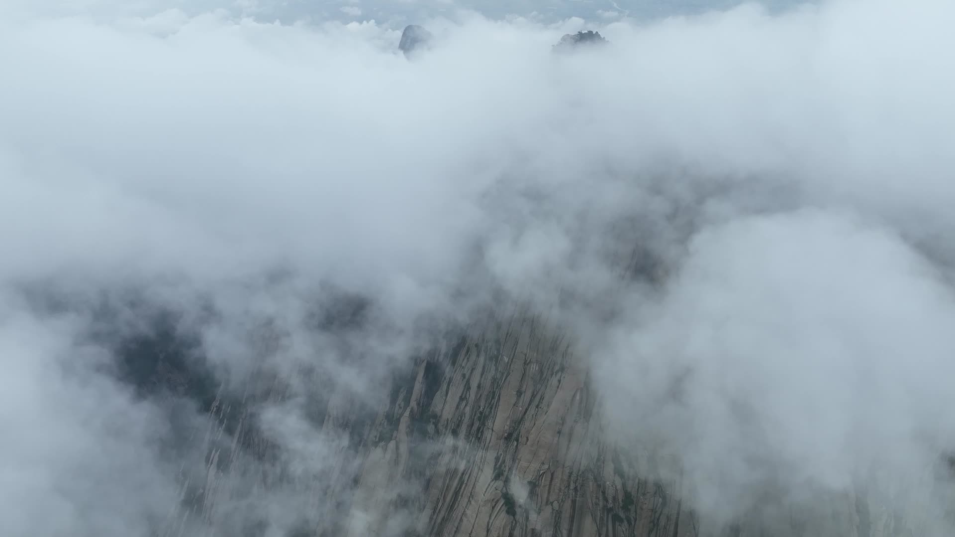 华山云海航拍西岳陕西视频的预览图