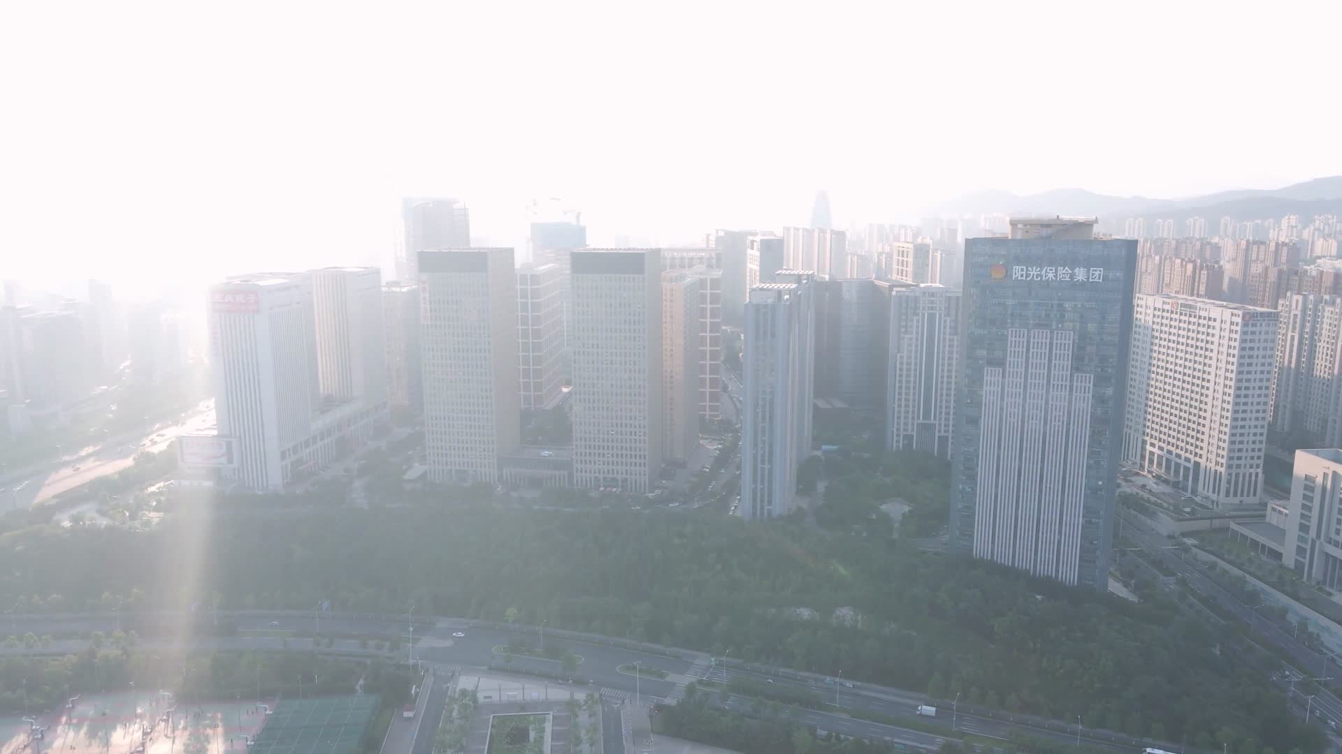 山东省金融中心高楼大厦经十路济南CBD视频的预览图