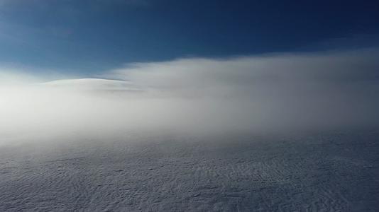 云雾缭绕视频的预览图