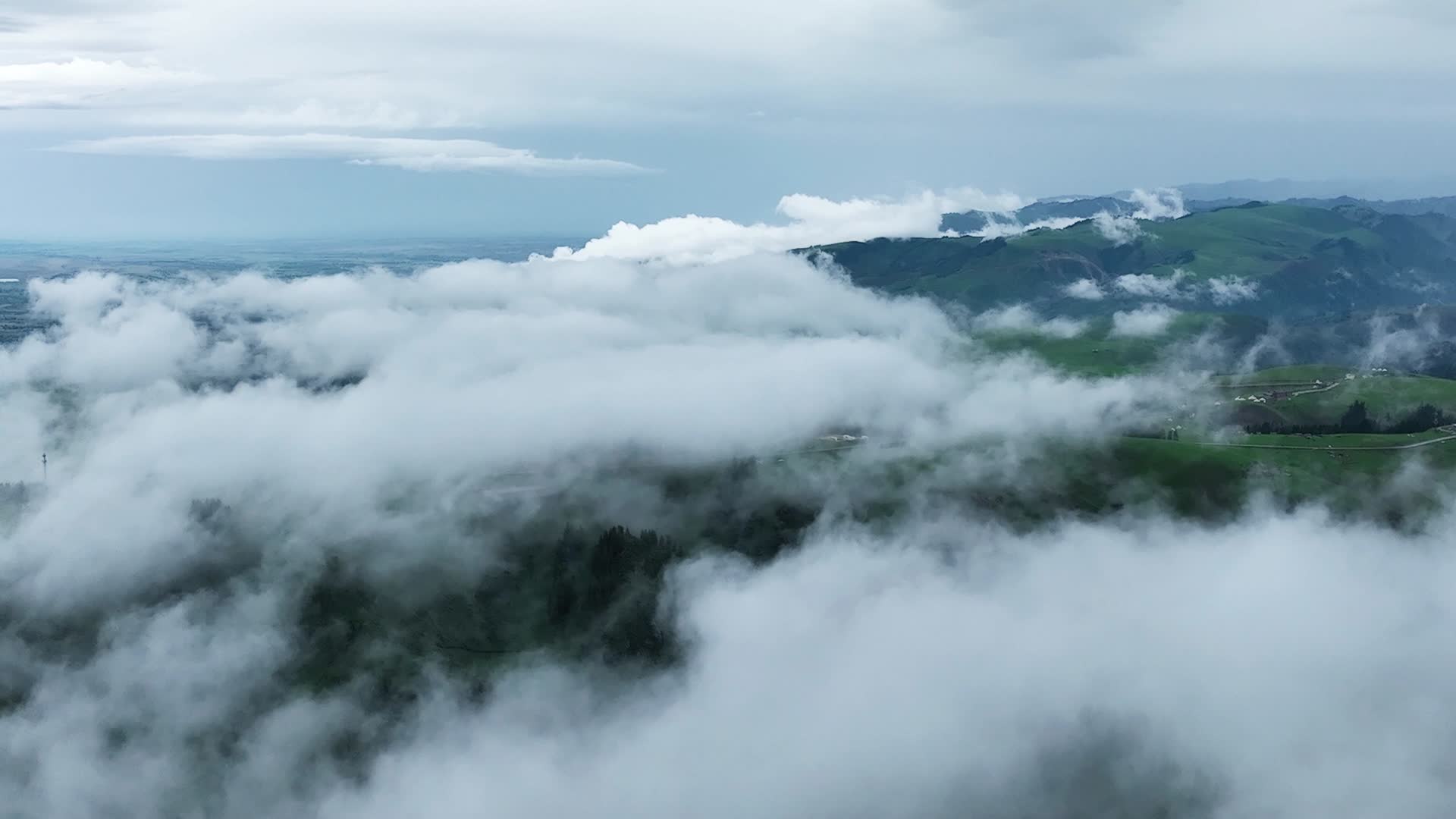 雨后天山视频的预览图
