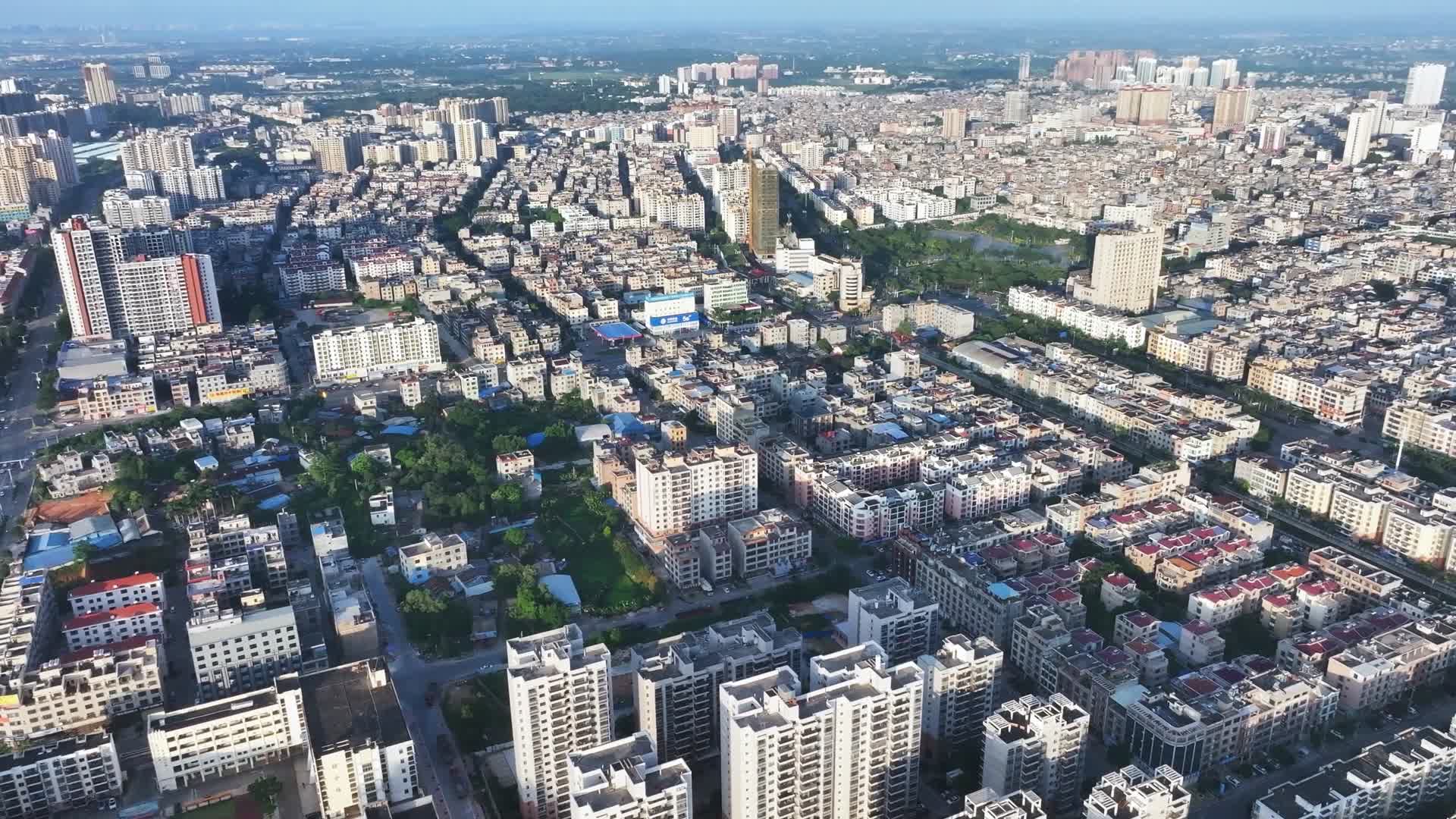 4K航拍广西钦州城市风光视频的预览图