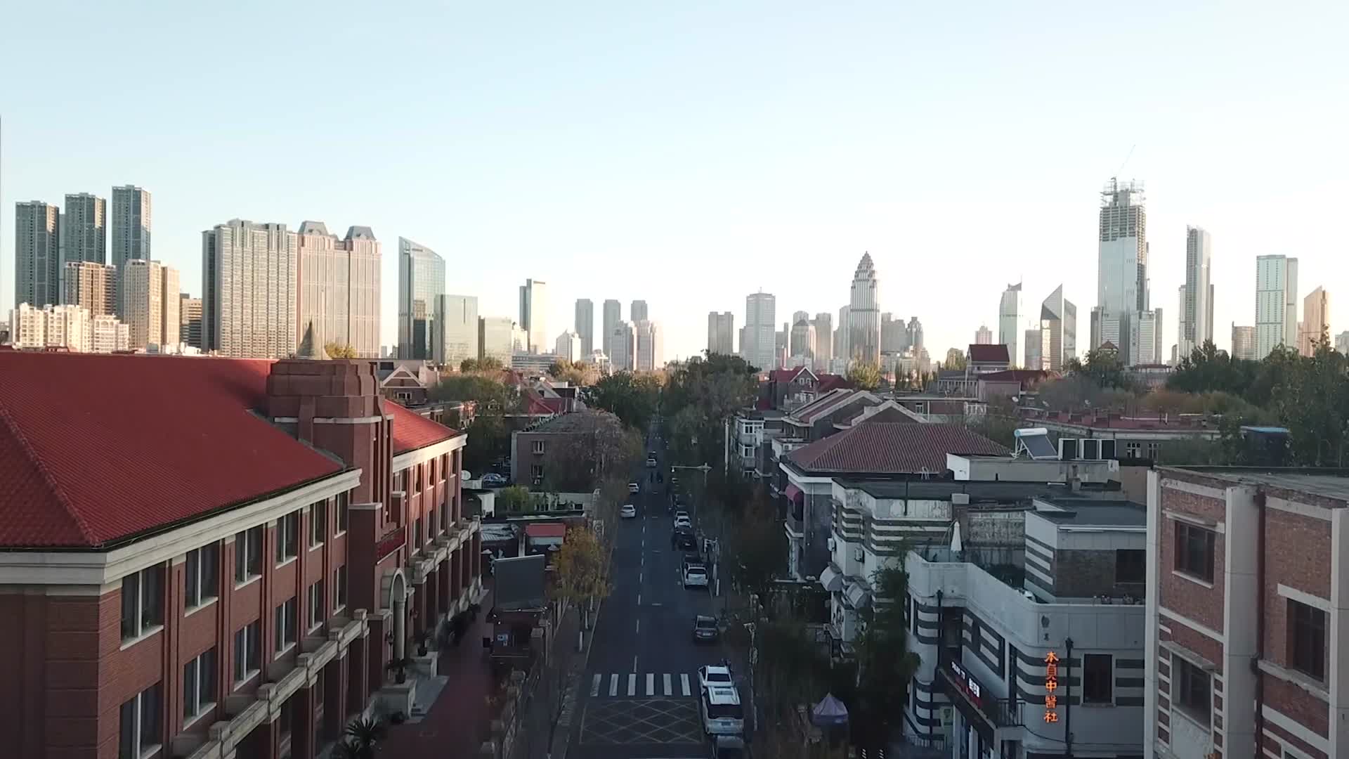 城市黄昏航拍视频的预览图