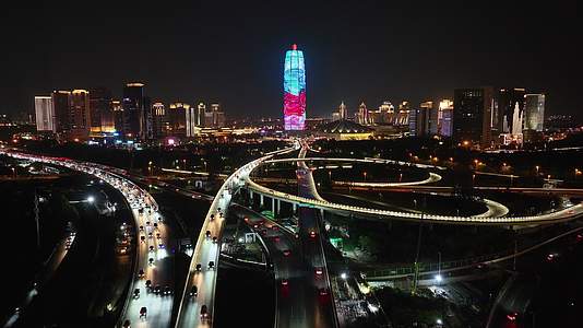 2023最新航拍郑东新区CBD夜景视频的预览图