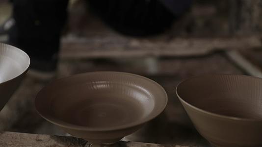 J浙江温州苍南碗窑陶艺成品4k实拍视频视频的预览图