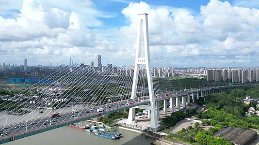 上海徐浦大桥延时航拍4K视频的预览图