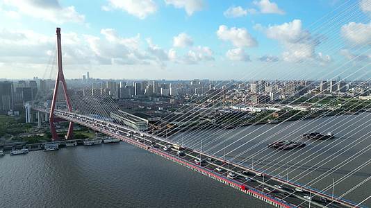 上海杨浦大桥风景航拍4K60视频的预览图