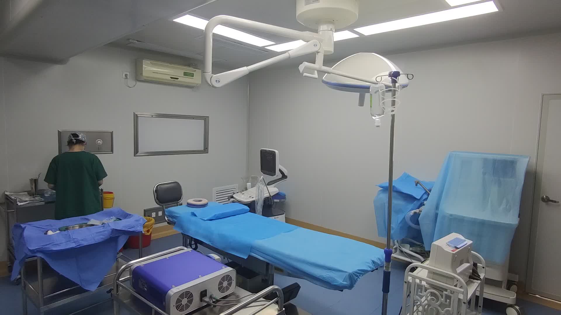 医院手术室场景视频的预览图