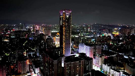 4K东莞虎门镇中心夜景视频的预览图