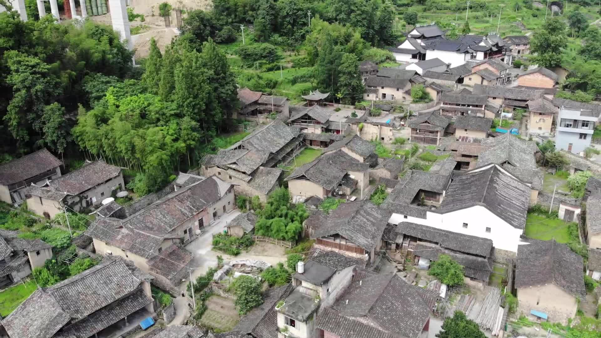 4K浙江温州泰顺县村庄视频的预览图