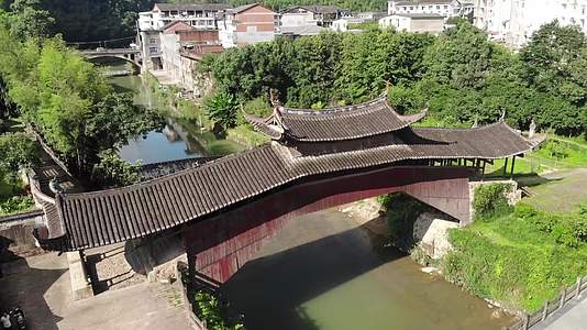 浙江温州泰顺县溪东桥航拍视频的预览图