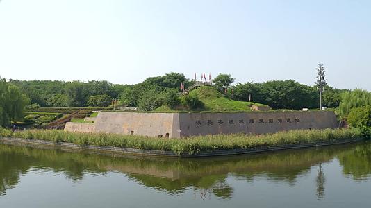 汉长安城城墙遗址视频的预览图