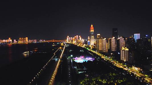 航拍武汉城市风光视频的预览图