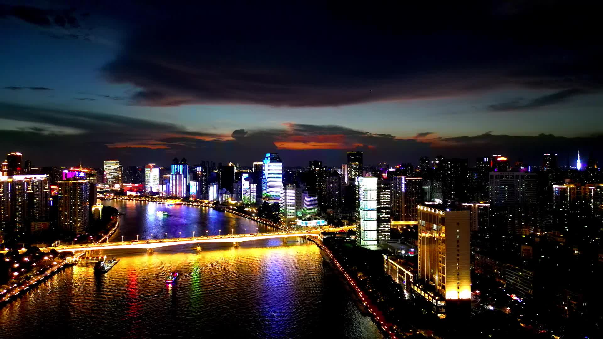 城市地标航拍广州珠江夜景视频的预览图
