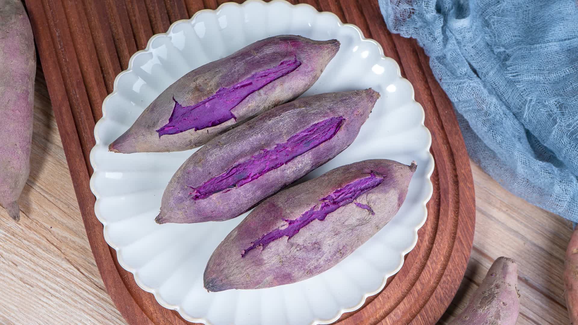 沙地小紫薯视频的预览图