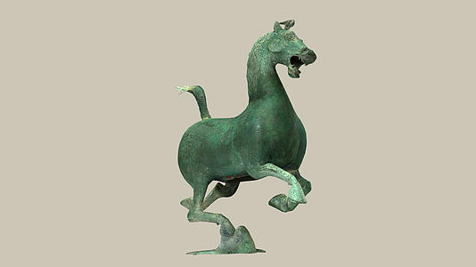 甘肃省博物馆文物马踏飞燕铜奔马视频的预览图