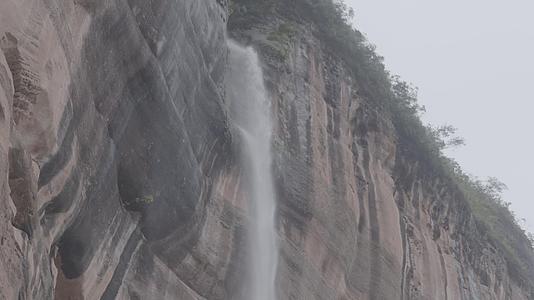 C丹霞山马尾泉瀑布高清实拍视频视频的预览图