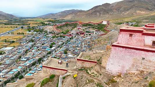 航拍西藏日喀则江孜县秋季视频的预览图
