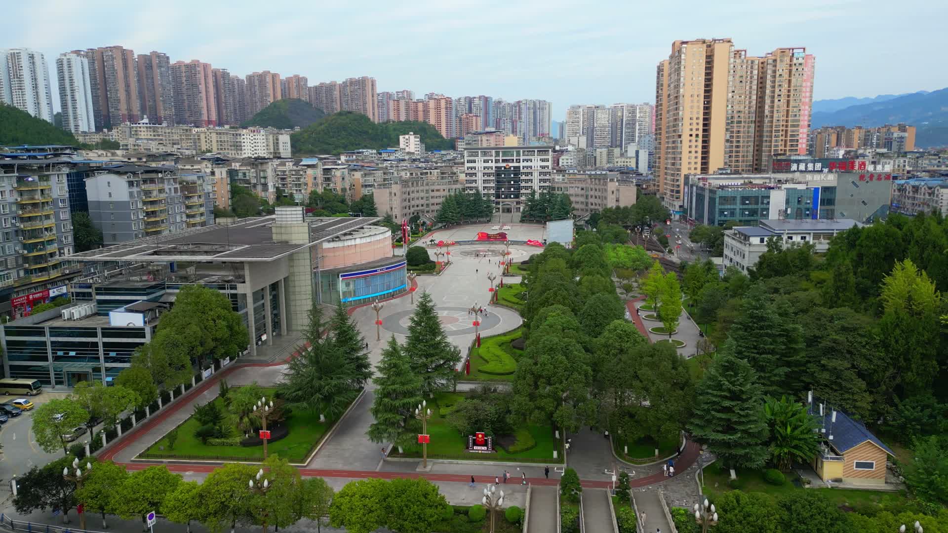 4K仁怀市政府广场视频的预览图