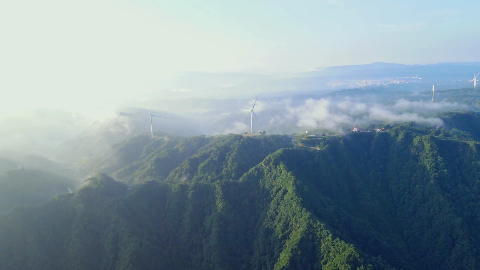 重庆黄水风电场4K高清航拍视频视频的预览图