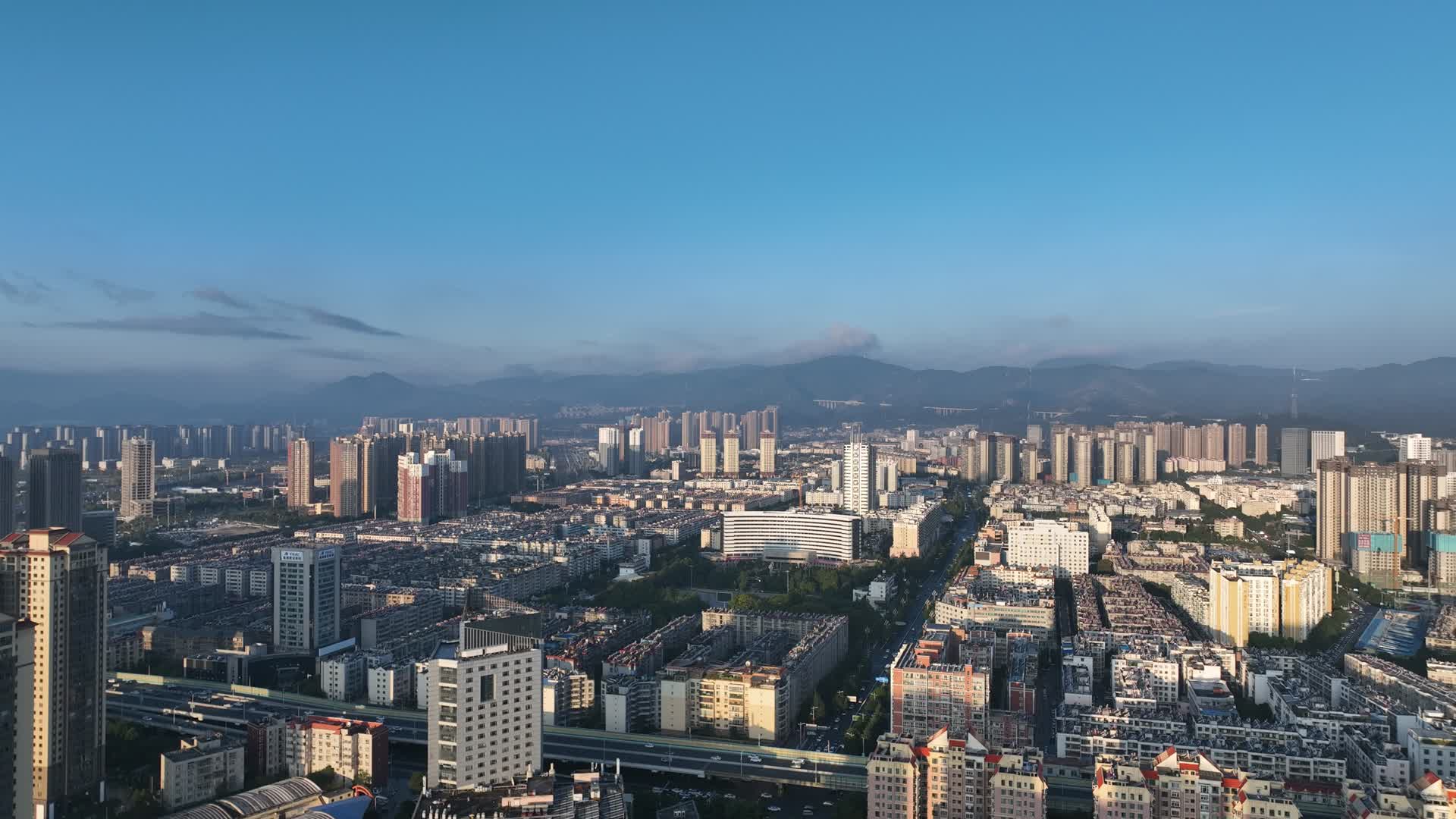 城市日出视频的预览图