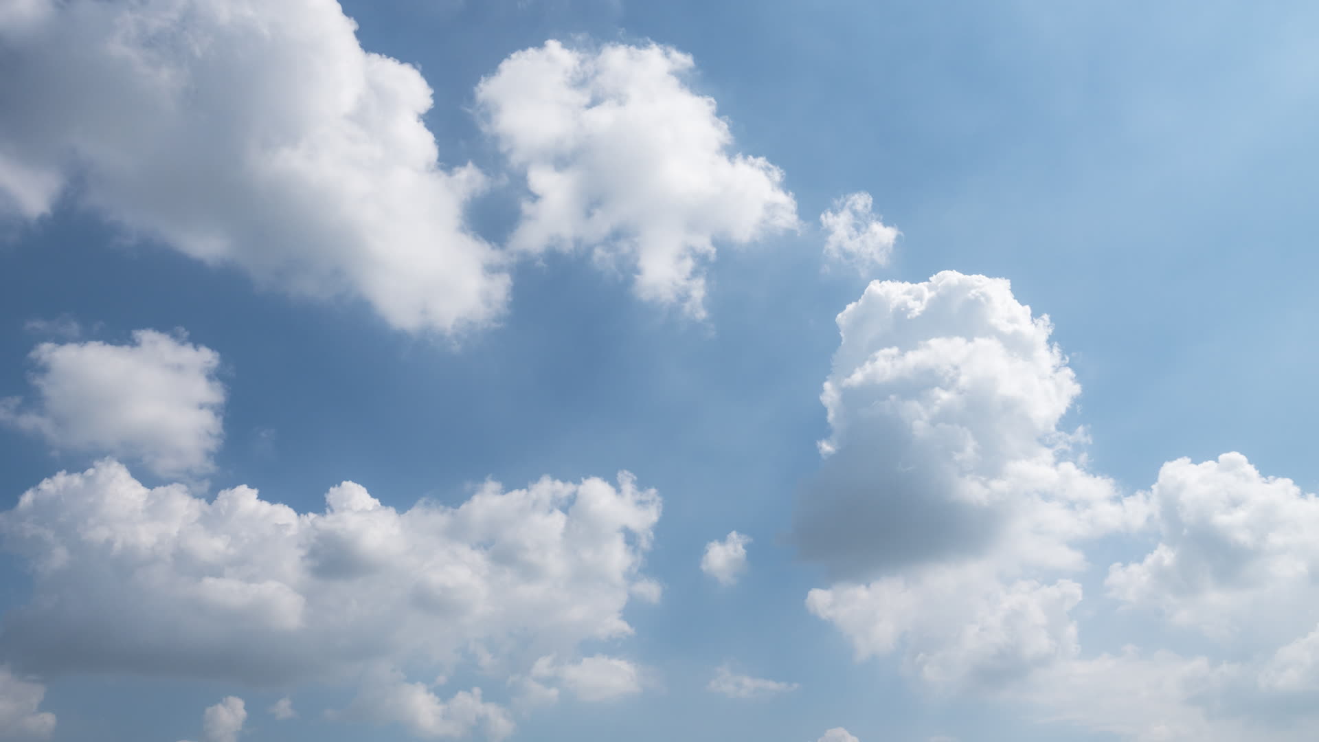 天气晴朗蓝天白云天空延时视频的预览图
