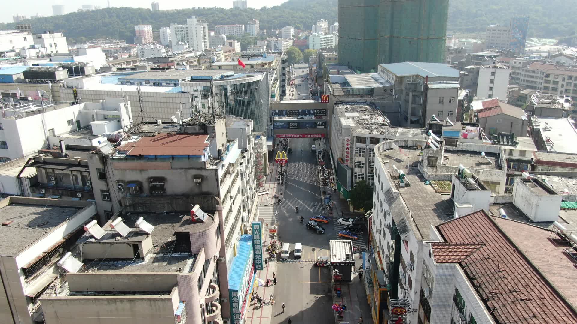荆门东方百货大楼视频的预览图