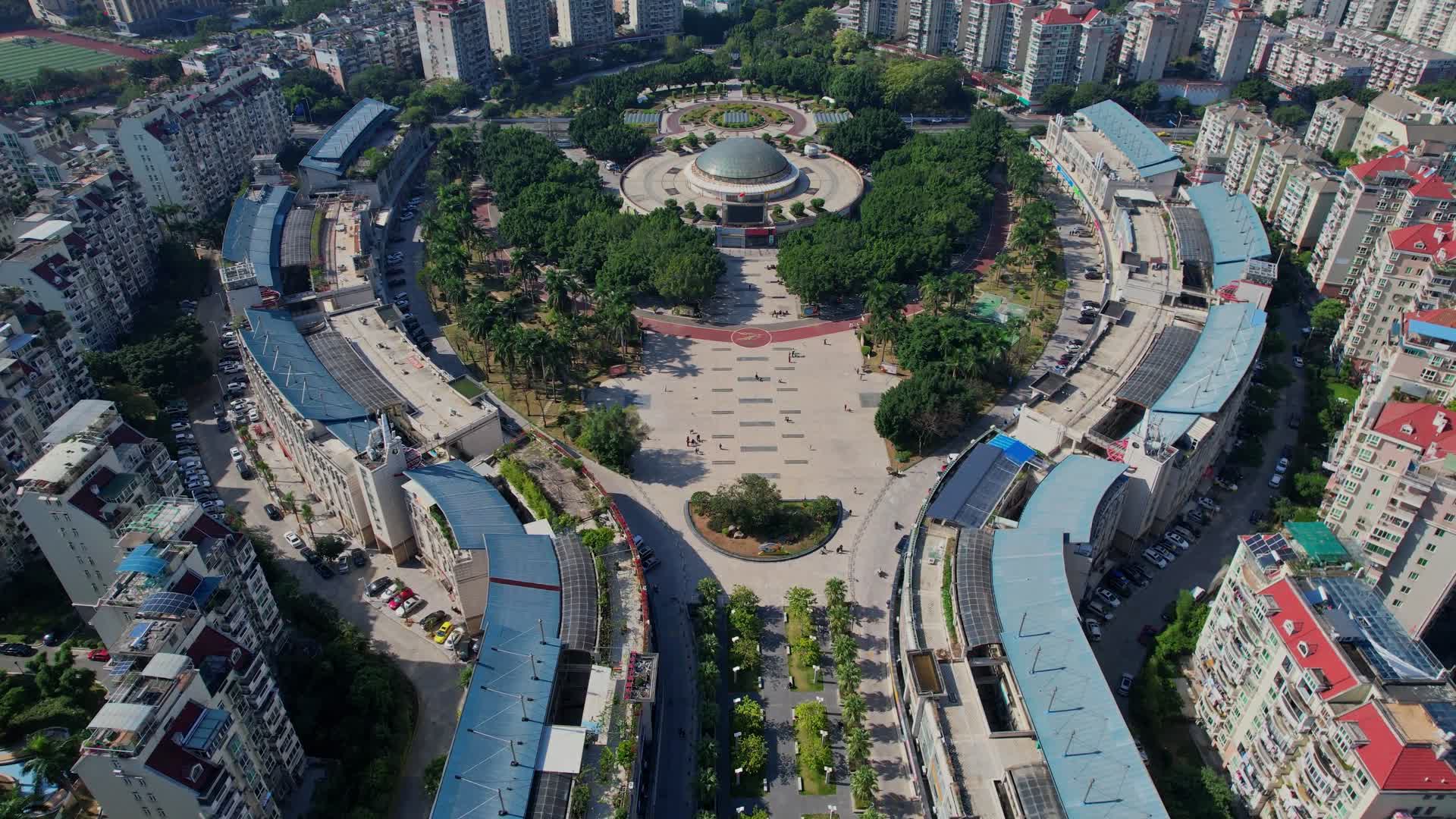 航拍福州榕城广场视频的预览图
