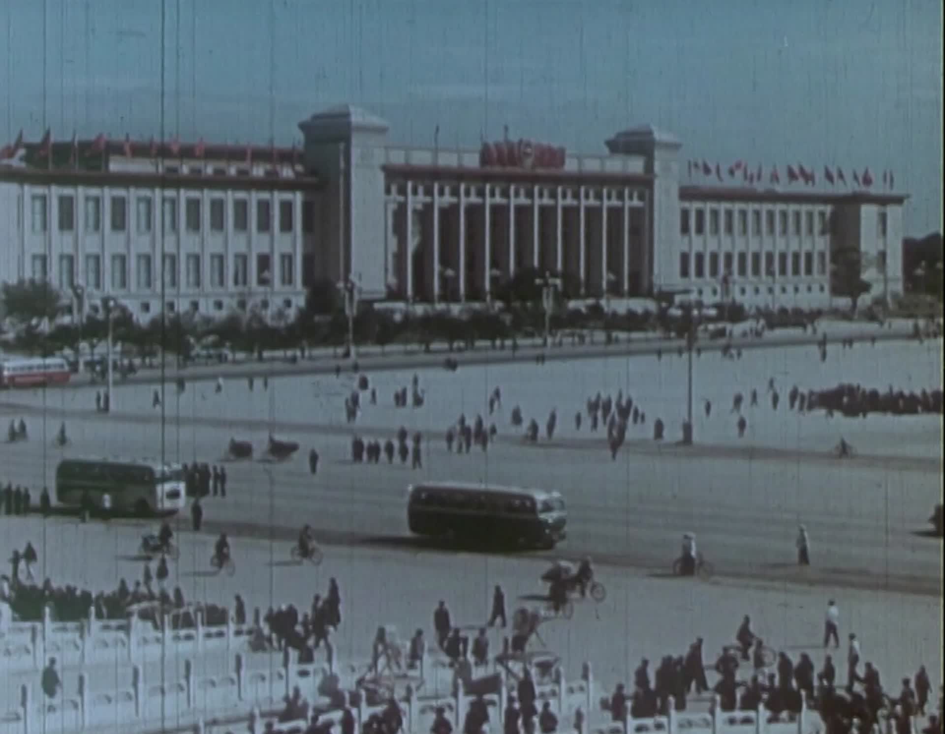 历史中的天安门广场国家博物馆黑白资料天安门广场六七十年代天安门广场历史中的广场视频的预览图