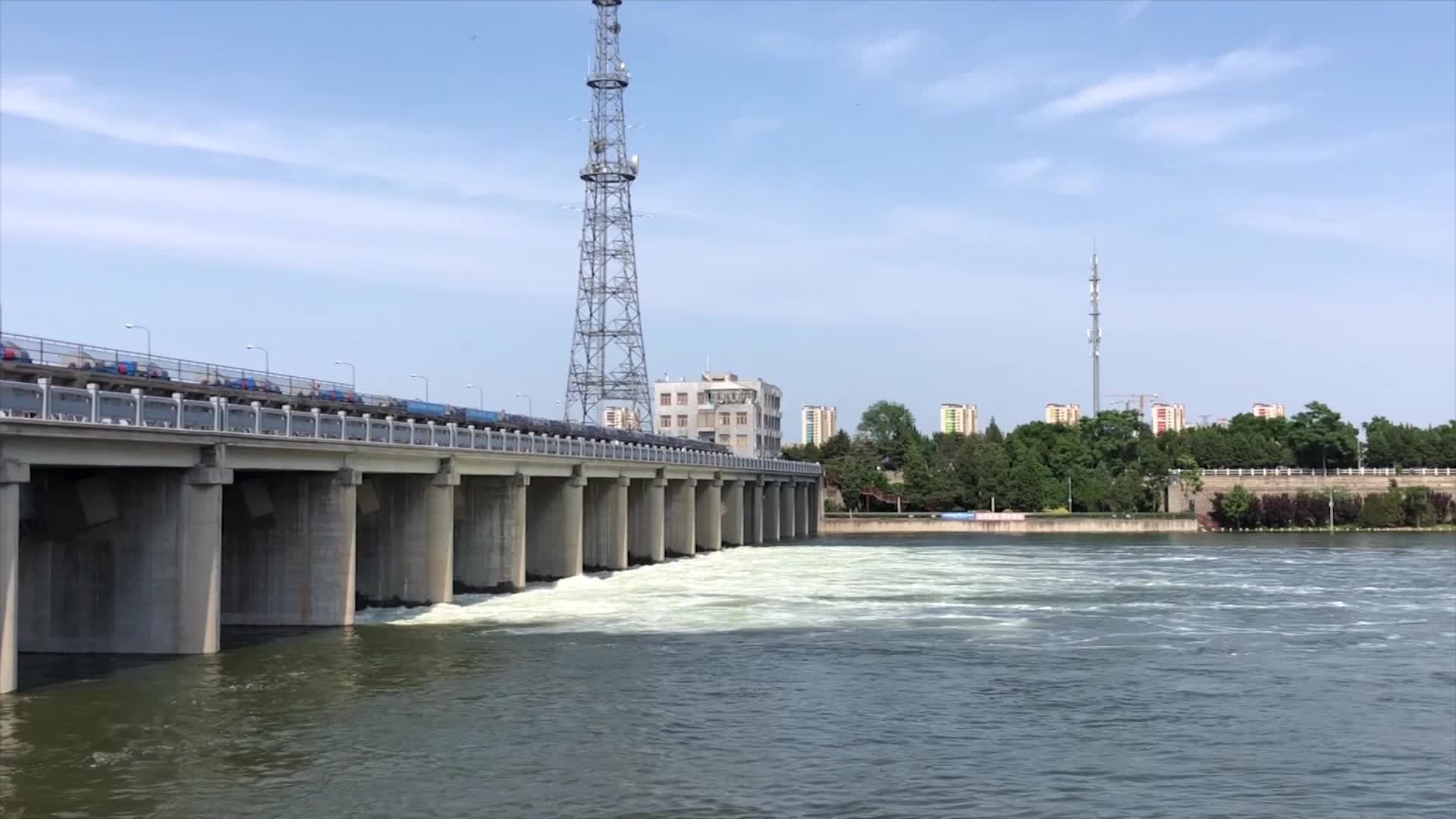 卢沟桥河闸永定河新河河床视频的预览图
